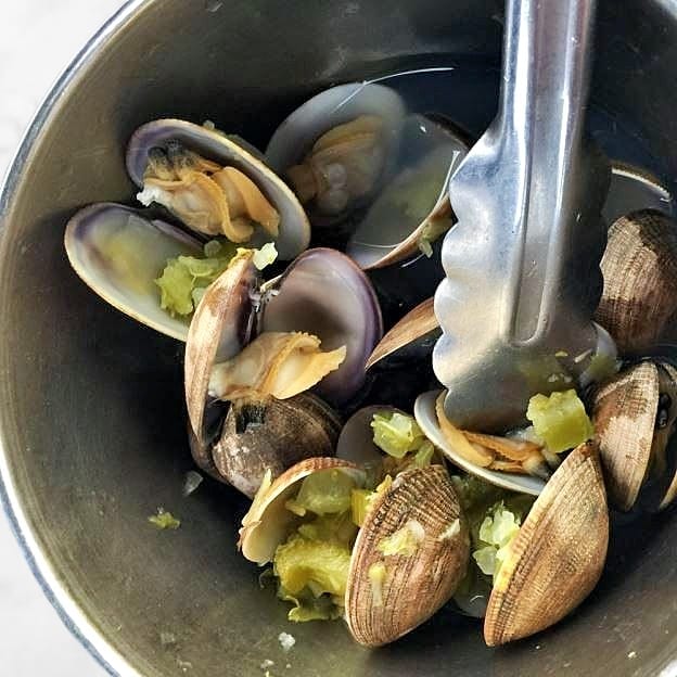 Steamed Clams.